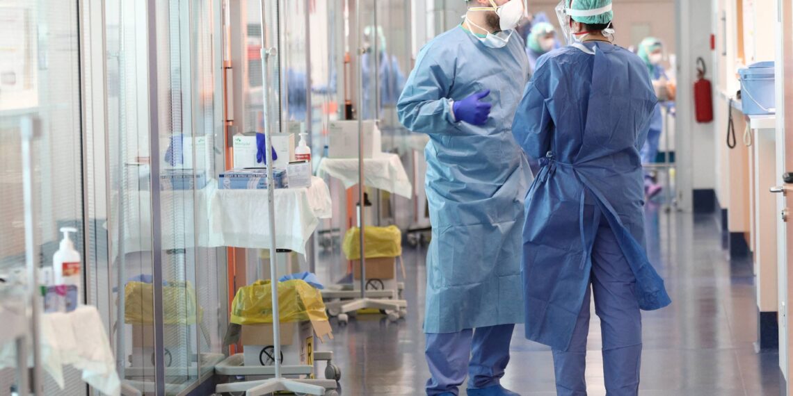 USR cere deblocarea „de urgenţă” a posturilor din spitale. Deficit de 8000 de medici și 20.000 de asistenți