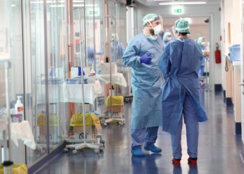 USR cere deblocarea „de urgenţă” a posturilor din spitale. Deficit de 8000 de medici și 20.000 de asistenți