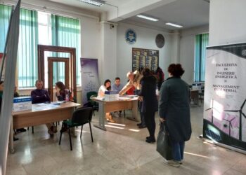 Cadrele didactice ale Universității din Oradea și-au ales senatorii