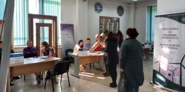 Cadrele didactice ale Universității din Oradea și-au ales senatorii