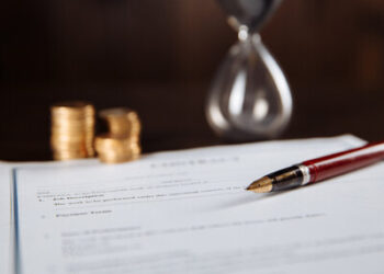 Avocatul Poporului sesizează ÎCCJ privind modalitatea de calcul al termenului de preaviz