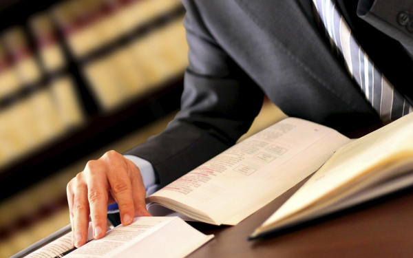 Neexecutarea obligației de a emite dispoziția de restituire a imobilelor preluate în mod abuziv de stat stabilită printr-o hotărâre judecătorească, fapta licită a entității notificate | Jurisprudență ÎCCJ