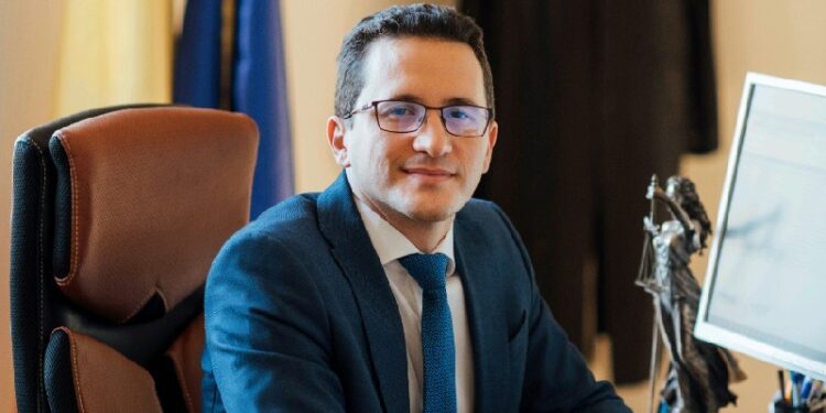 Concurs de admitere în magistratură pentru 75 de posturi de judecător, 42 de posturi de procuror. Câte sunt în Bihor