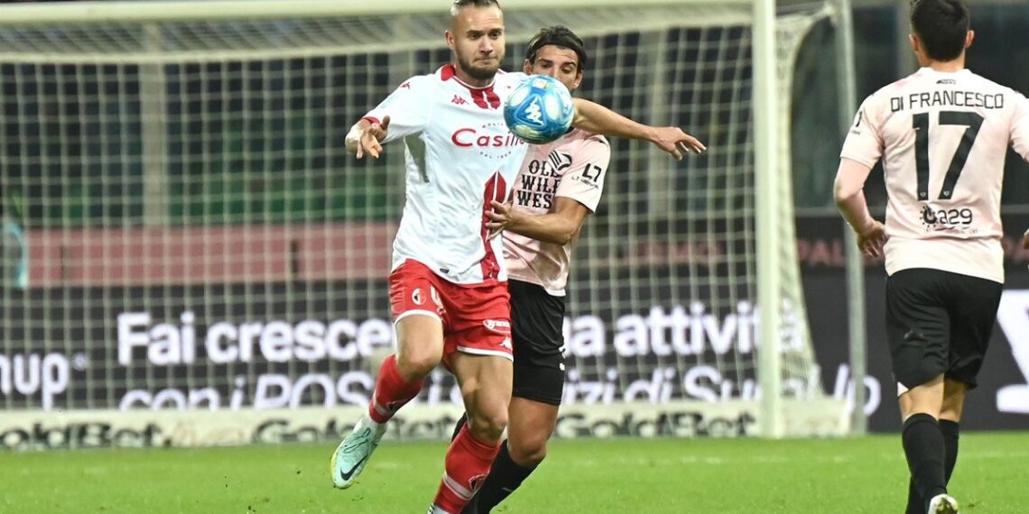 George Pușcaș ar putea fi antrenat de un fost Balon de Aur