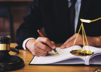 Acțiune în constatare formulată în fața instanței de contencios administrativ, inadmisibilitate | Jurisprudență ÎCCJ