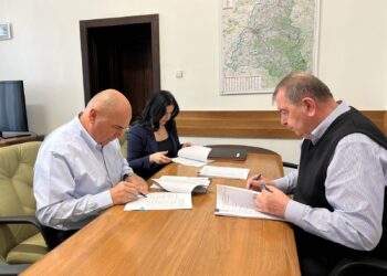 Firma lui Gavrilă Ghilea are 12 luni la dispoziție să schimbe fața bibliotecii. Accesul la carte nu e afectat