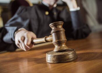 Competența materială procesuală în  soluționarea litigiilor având ca obiect executarea, rezoluțiunea, rezilierea, denunţarea unilaterală sau încetarea a contractelor de achiziţie publică | Practică neunitară