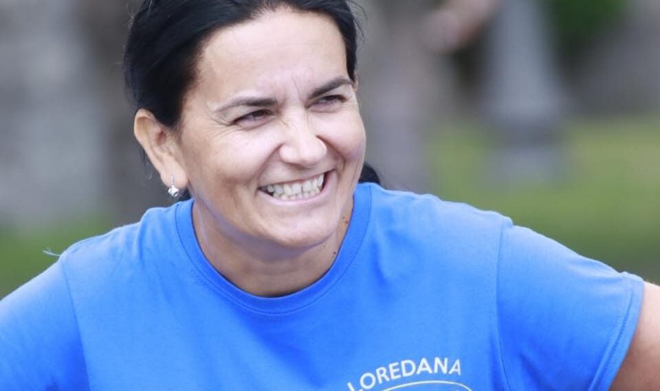 Sportiva fenomen de la Biharia. Are rezultate mai bune decât bărbații la tir cu arcul. Reprezintă România la Europenele de Tir din Croația