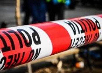 Cartierul Obor, scene sângeroase. Bărbat din Aleșd, lovit cu coasa în piept de concubină