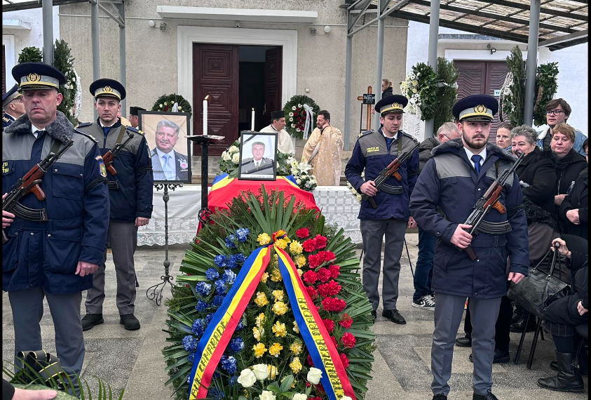 Colonelul Petru Dorel Petruț înmormântat cu onoruri militare