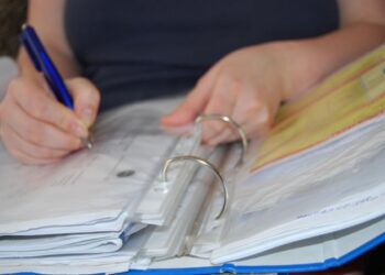 Aplicarea regimului juridic al prescripţiei în situaţia diferenţelor de pensie acordate | Practică neunitară