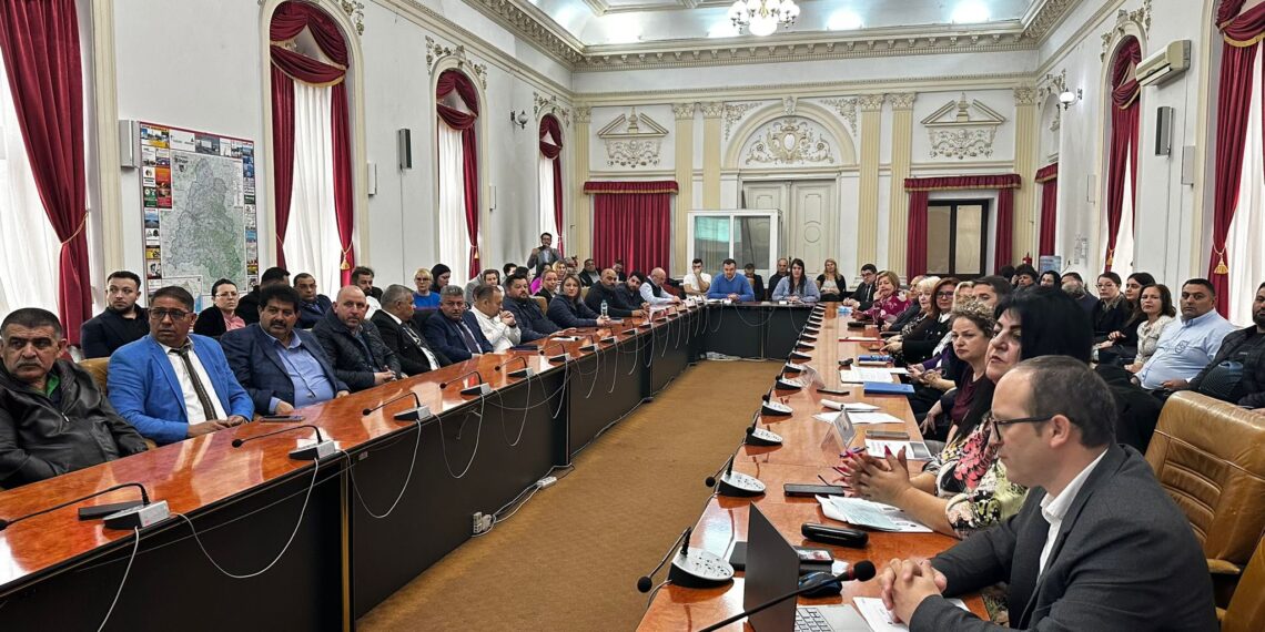 Bihorul, al doilea județ din România cu numărul cel mai mare de romi și cu ponderea cea mai semnificativă a comunității rome în totalul populației