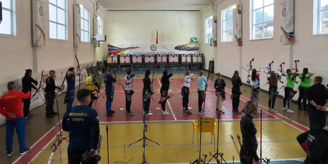 Mara Mihociu şi Lucian Suciu, de la Crişul Oradea,noii campioni naţionali la tir cu arcul