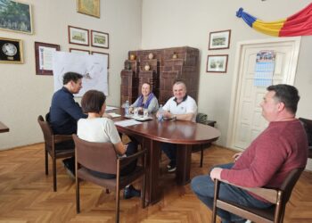 Orașul din Bihor, în plină dezvoltare, care ar putea avea un aerodrom