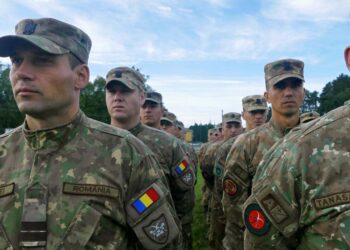 Ministerul Apărării a scos la concurs peste 5.000 de posturi de soldați profesioniști. Ce criterii trebuie îndeplinite