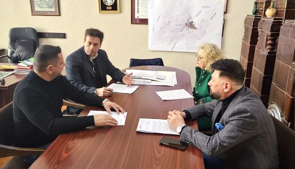 Orașul din Bihor care își extinde spitalul.Au semnat contractul de 7,5 milioane euro