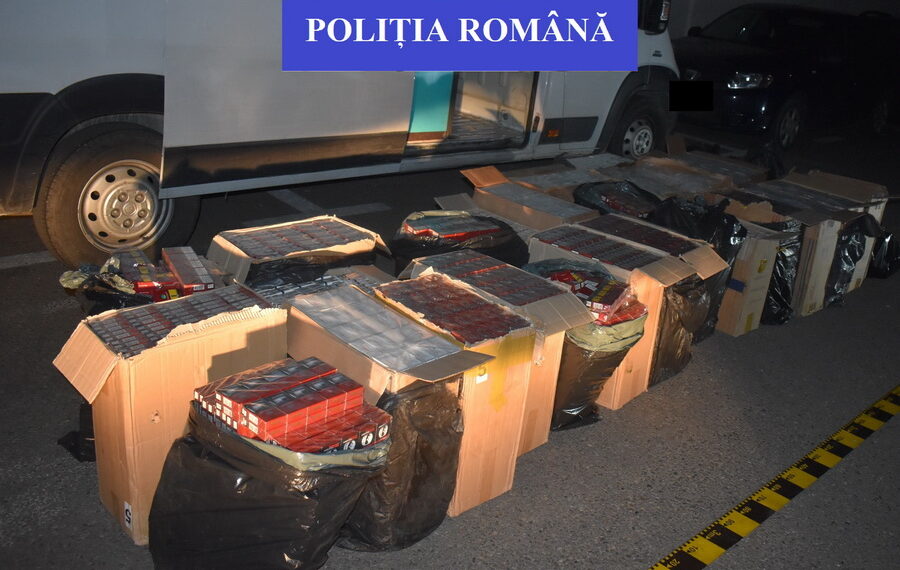 Sechestre și poprii de peste 300.000 lei în dosarul în care un salontan a fost prins în flagrant cu 14000 de pachete de țigări nemarcate aduse din Ucraina
