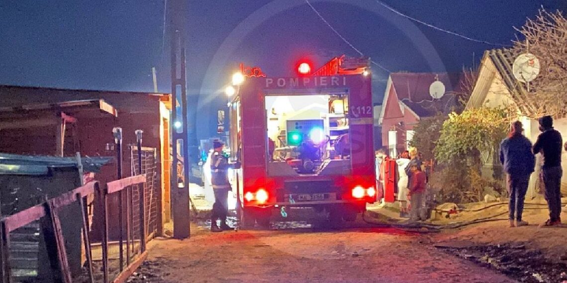 Condamnat la 1 an și 6 luni închisoare după ce a incendiat două toalete ecologice ale Primăriei Valea lui Mihai