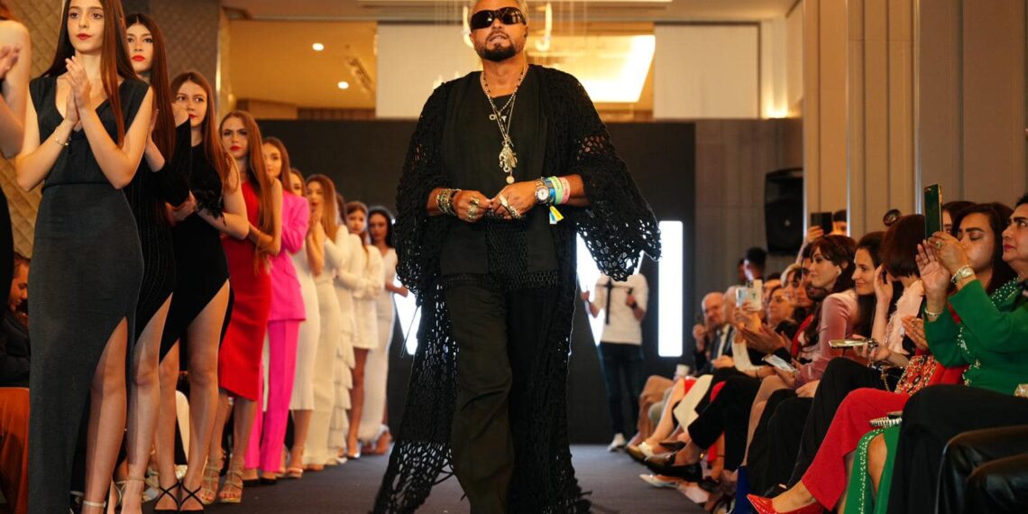 Confecțiile realizate la Oradea în colaborare cu Botezatu, senzație la Dubai Fashion Week