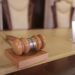 Procesele în curs de judecată, precum și executările silite începute sub legea veche rămân supuse acelei legi | Decizia CCR