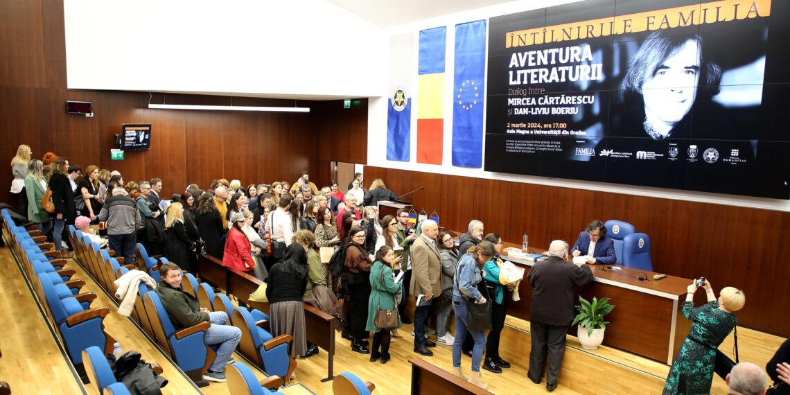 Cărtărescu la Oradea: „O carte nu te schimbă, ea nu e bună de nimic…O şcoală de literatură nu te face scriitor…„