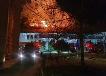 Dosarele unor nume grele ar fi ars în incendiul care a cuprins o judecătorie