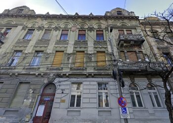 Viceprimarul orădean al Timișoarei, Ruben Latcău, cercetat de ANI după ce și-ar fi cumpărat un apartament într-o clădire de patrimoniu de la un traficant de droguri. Imobilul, subevaluat