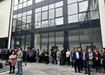 Noul sediu de 5,3 milioane de euro a celor de la Ape Crișuri are și un buncăr de 500 persoane. Ce veste a dat prefectul Țiplea