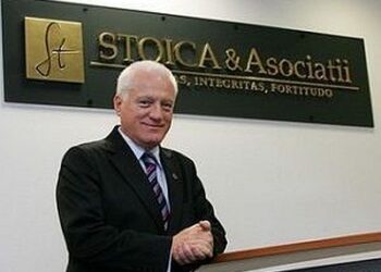 Avocatul Valeriu Stoica, fost ministru al Justiției, acționar la Dilema
