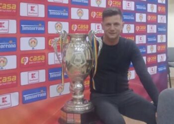 Cipri Fogarași joacă cel mai greu meci la 47 de ani: ”Trec prin momente grele, dar cu ajutorul lui Dumnezeu, cu rugăciunile voastre și cu dorința mea voi trece puntea”. Vedetele fotbalului bihorean intră pe 17 martie în teren alături de el