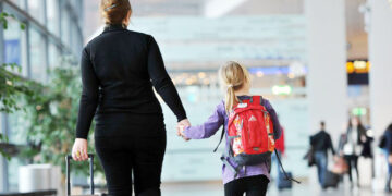 Fără cazier pentru adulții însoțitori ai minorilor