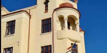 Baroul Bihor mai bogat cu 10 avocați