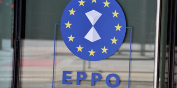 Percheziţii ale Parchetului European la domiciliile unor funcţionari publici şi la sediul ANOFM