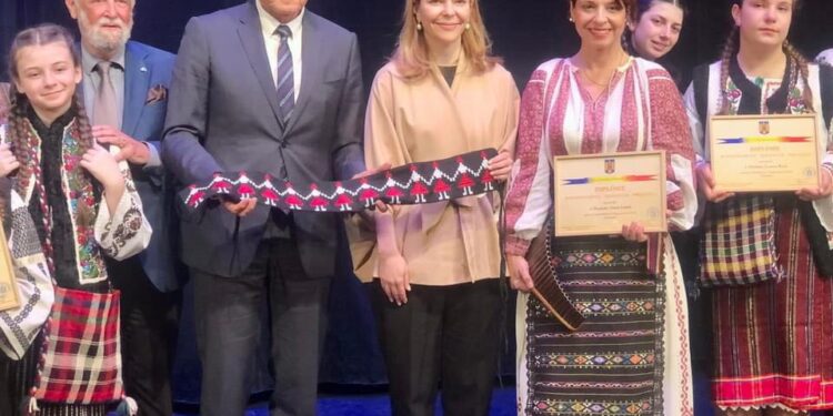 Oana Lianu, Ambasador cultural al României, la Festivalul de film românesc RO-MANIA, la Villeneuve-Loubet
