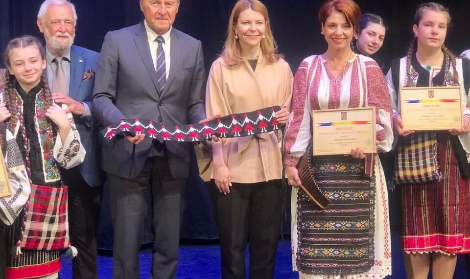 Oana Lianu, Ambasador cultural al României, la Festivalul de film românesc RO-MANIA, la Villeneuve-Loubet