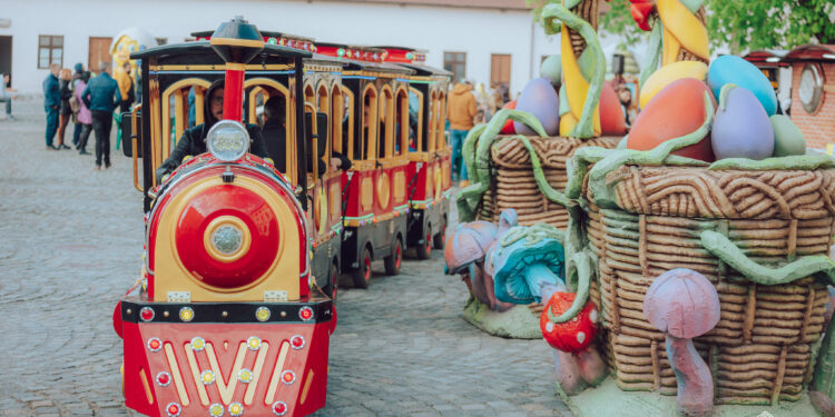 Începe Târgul de Paște în Cetatea Oradea