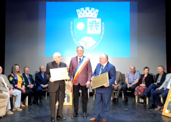 Foștii primari Vasile Voicu și Pocsai Lazlo, cetățeni de onoare ai Marghitei