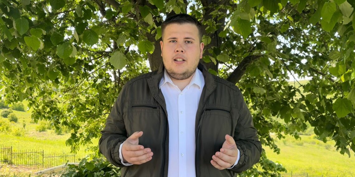 Tânărul Adrian Ionuț Bogdan printre primii care se alătură campaniei CNE