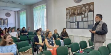 Conferințe, expoziții, ateliere interdisciplinare, invitați de marcă și proiecte ambițioase, toate acestea în cadrul celei de a III-a ediții a Universității de Vară a Arhitecturii orădene