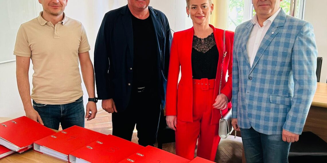 Fosta președintă a Judecătoriei Beiuș, Ancuța Gavrilă, și medicul Sorin Ianceu pe lista fostului prim-procuror Gligor Sabău pentru CL Beiuș