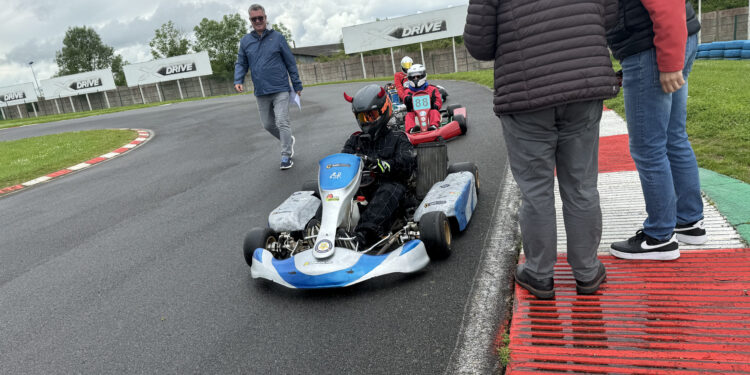 Studenții orădeni fac inovație în lumea karting-ului cu  monopostul termic