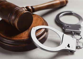 Căsătoriile forțate, partajarea neconsensuală de imagini intime, urmărirea cibernetică, hărțuirea cibernetică și incitarea cibernetică la ură sau violență sunt noile infracțiuni incriminate la nivelul UE