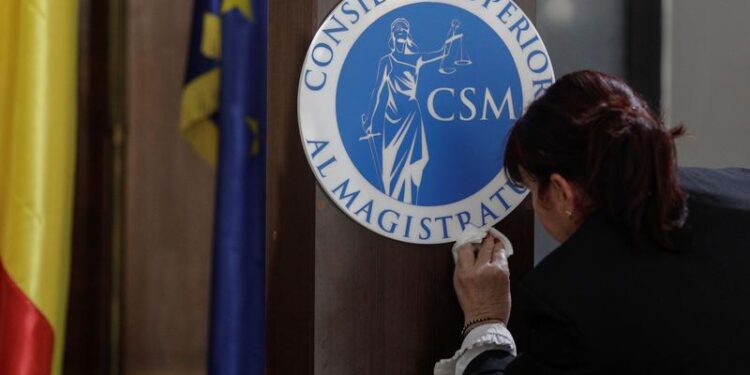 CSM : 92,39 % dintre candidaţii respinşi la admiterea în magistratură  nu au obţinut media minimă necesară la componenta cognitivă. Cer reprogramarea pshihologică
