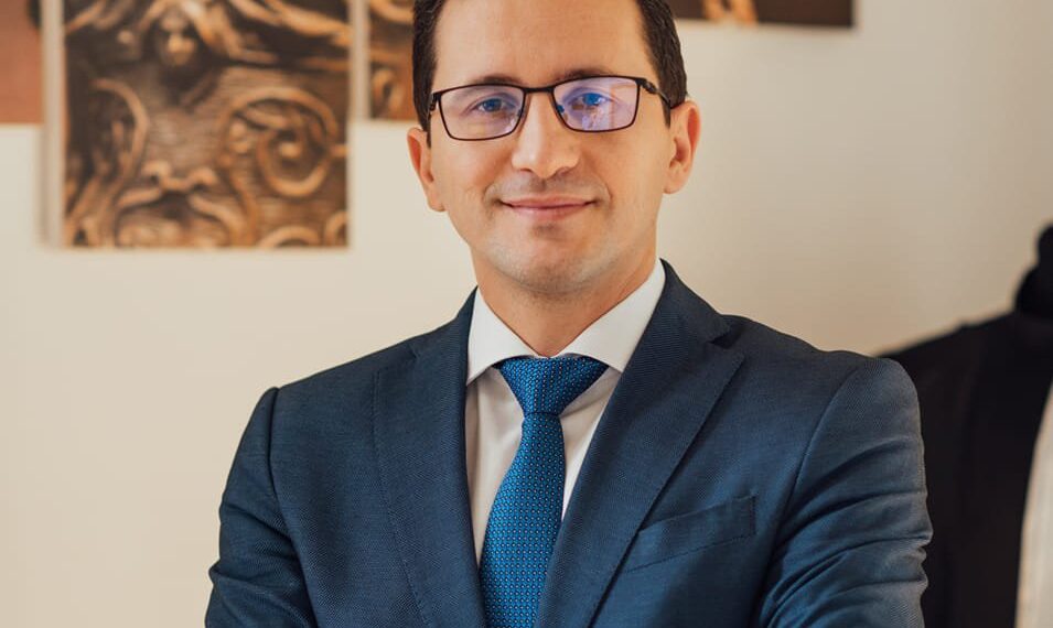 Un judecător a primit în 2023, un salariu net de 70 lei/dosar = 2 tunsori bărbătești= 2 meniuri fast food