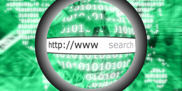 O autoritate publică națională însărcinată cu combaterea actelor de contrafacere săvârșite online poate avea acces la date de identificare plecând de la o adresă IP