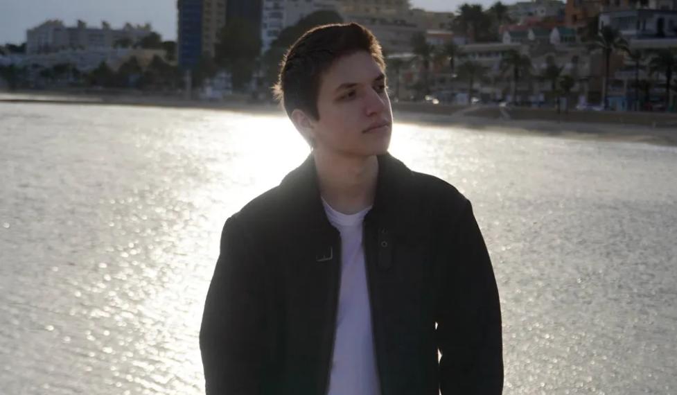 Briliant.Elevul de la Ghibu, care are propria companie de software, a luat bronz la Olimpiada Națională de Informatică 2024.  Șerban Pîrvulescu vrea să studieze informatica la UBB și să-și dezvolte firma în domeniul game development 