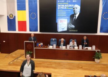 Lansarea volumului „Între război și pace” al academicianului orădean Mircea Malița – ”Opera lui  este cea mai mare și cea mai complexă în domeniul Relațiilor Internaționale din România”