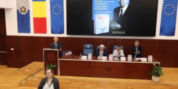 Lansarea volumului „Între război și pace” al academicianului orădean Mircea Malița – ”Opera lui  este cea mai mare și cea mai complexă în domeniul Relațiilor Internaționale din România”