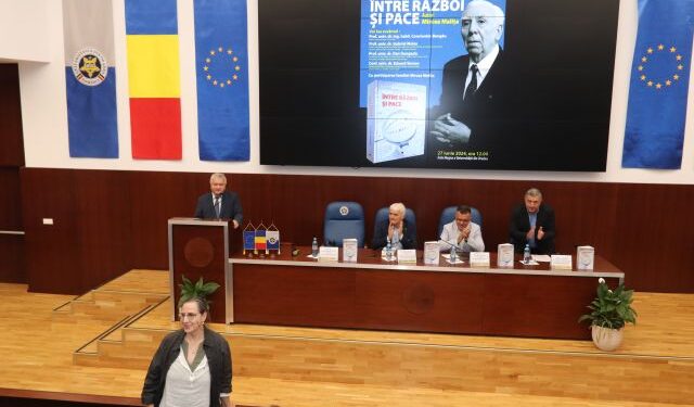 Lansarea volumului „Între război și pace” al academicianului orădean Mircea Malița – ”Opera lui  este cea mai mare și cea mai complexă în domeniul Relațiilor Internaționale din România”