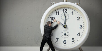 Momentul de la care curge termenul de prescripție al dreptului la acțiune în cazul acțiunii pauliene